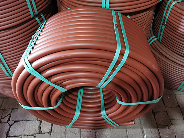 卡若卡若穿线管厂家告知大家管材选择哪种的好