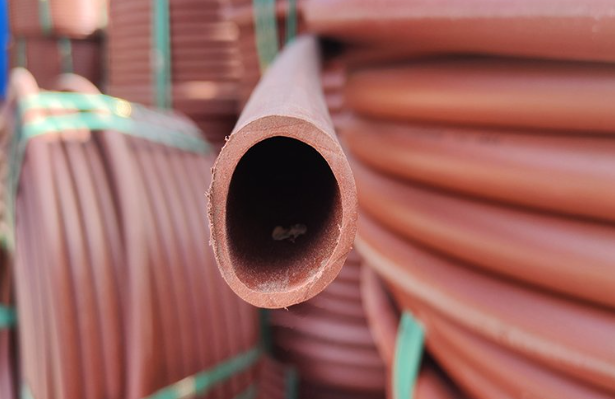 卡若电力行业使用的RPE阻燃穿线管有哪些标准？